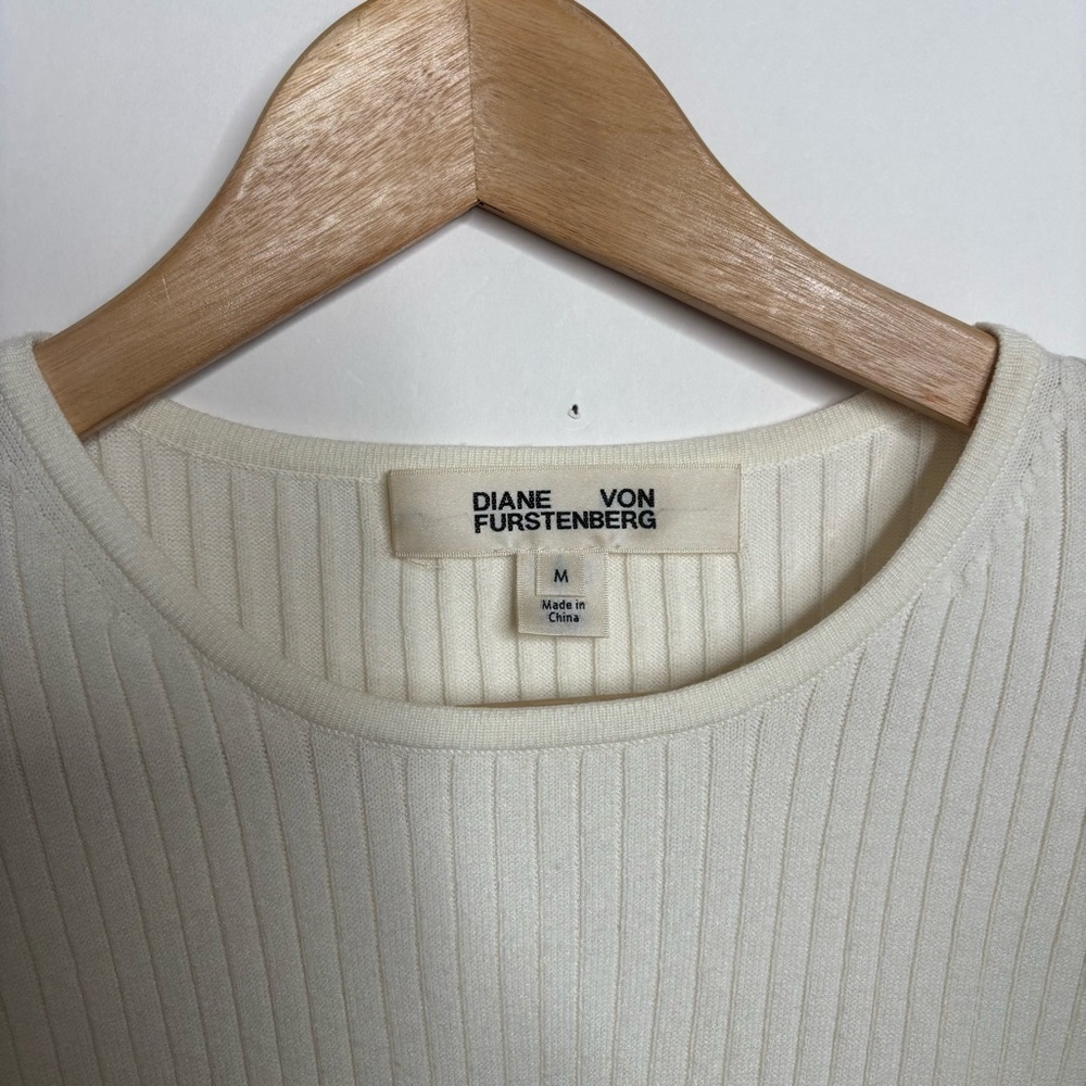 Diane Von Furstenberg Long Sleeve Ribbed Peplum Top Cream size Medium - Picture 8 of 9